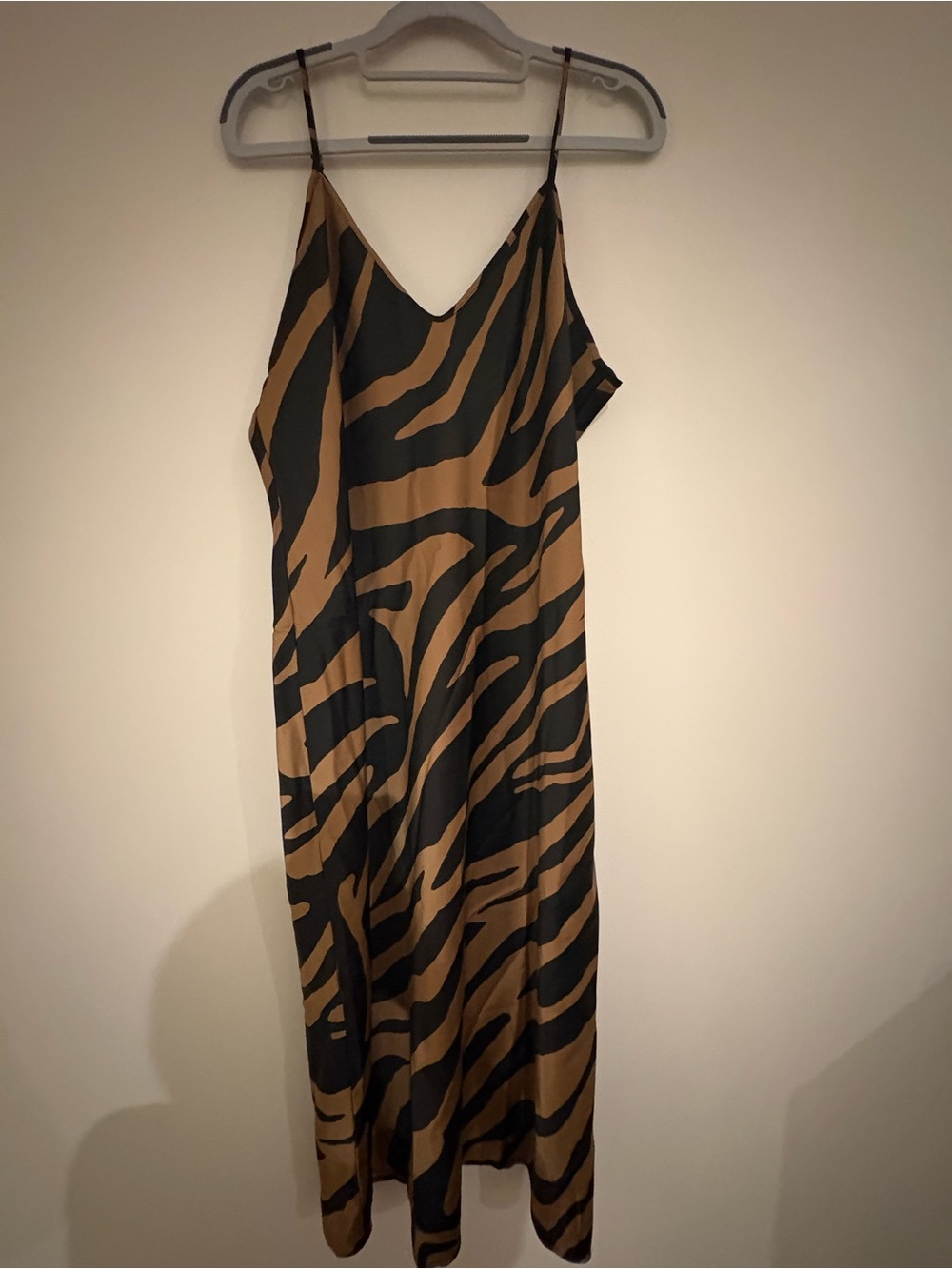 NWOT Banana Republic Black and Brown Zebra Print Dress